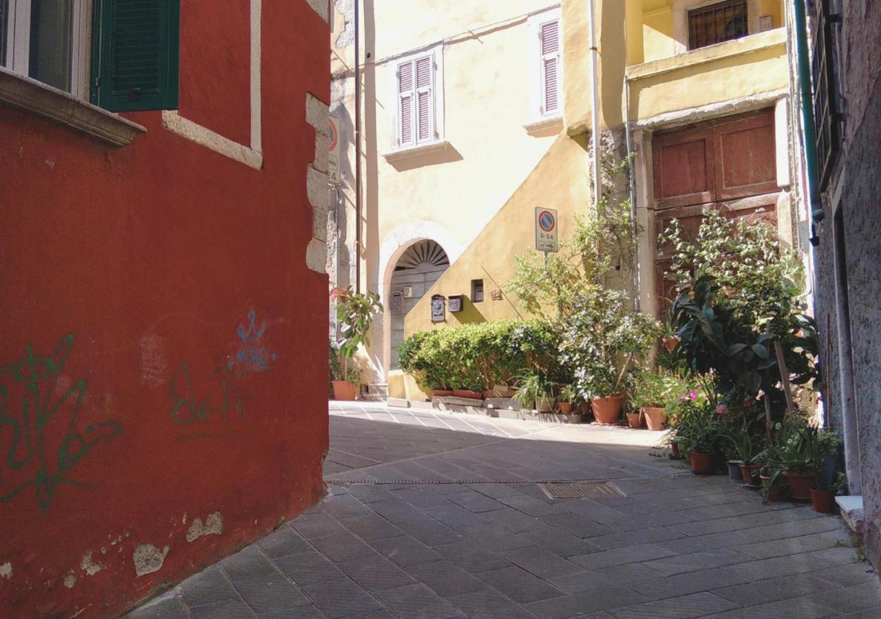 Casa Artisti Apartment Carrara Luaran gambar